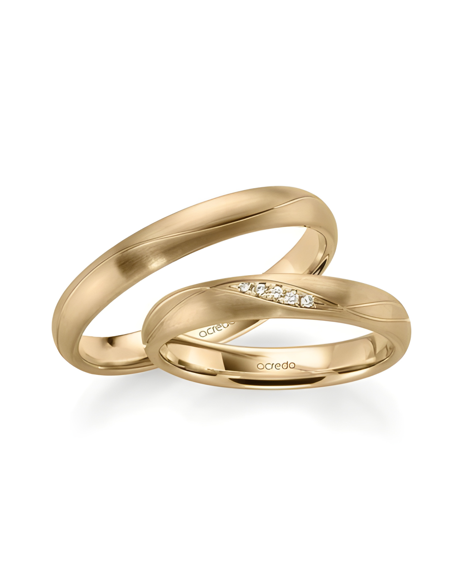 Alianzas de boda mate confeccionadas en oro rosa con diamantes - Alianzas de boda - 


