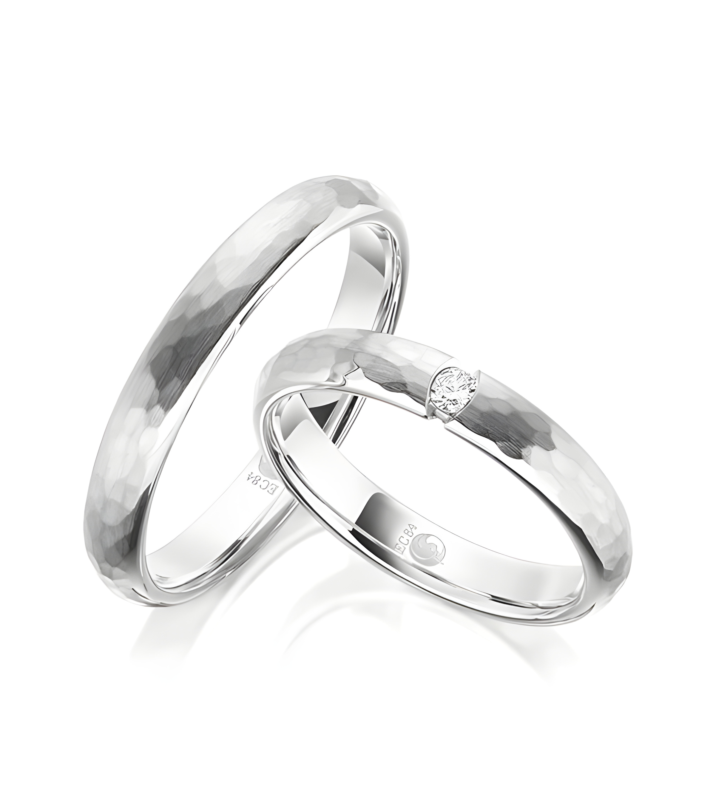 Anillos de matrimonio de Platino con acabado golpeteado y un diamante - Alianzas de boda - 

