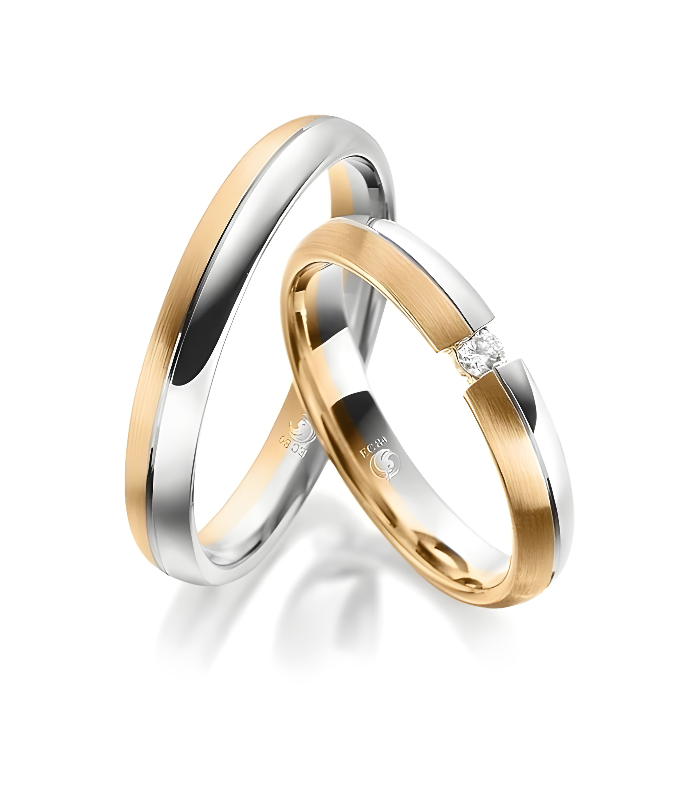 Alianzas de boda en dos colores con acabado mate y pulido y un diamante - Alianzas de boda - 


