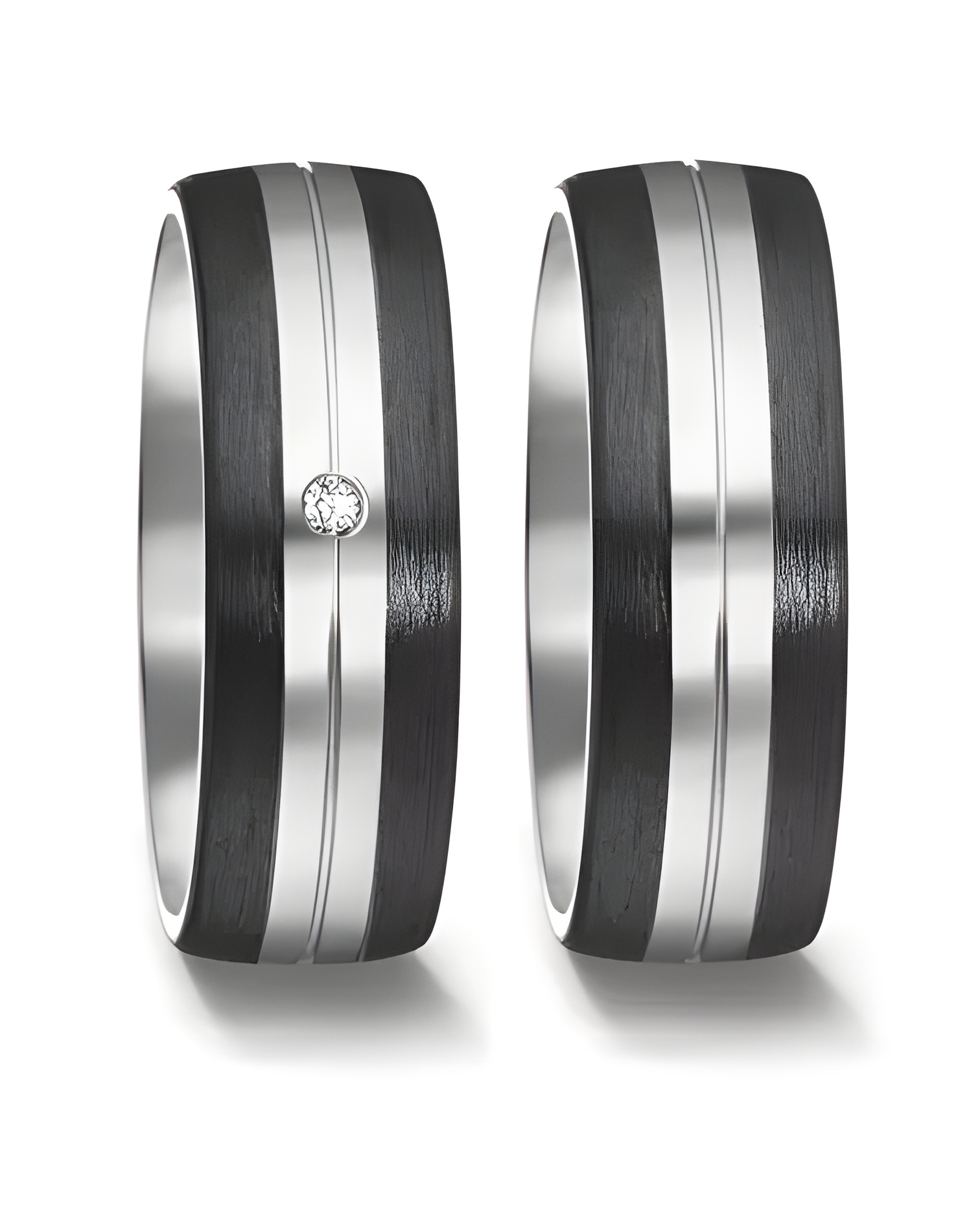 Alianzas de boda en titanio y carbono un diamante. - Alianzas de boda - 




