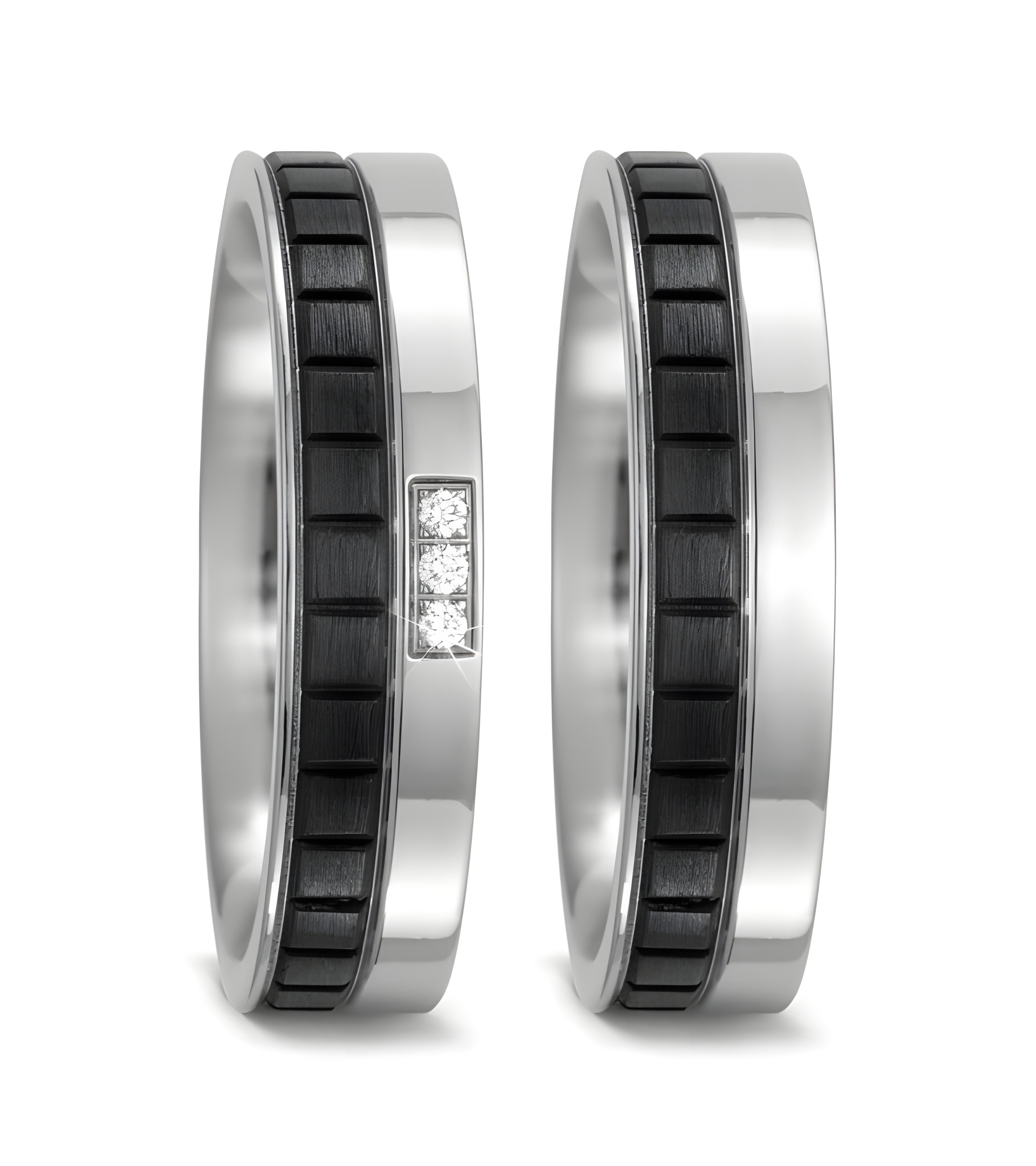 Par de anillos de carbono y titanio para la boda con 3 diamantes para ella - Alianzas de boda - 

