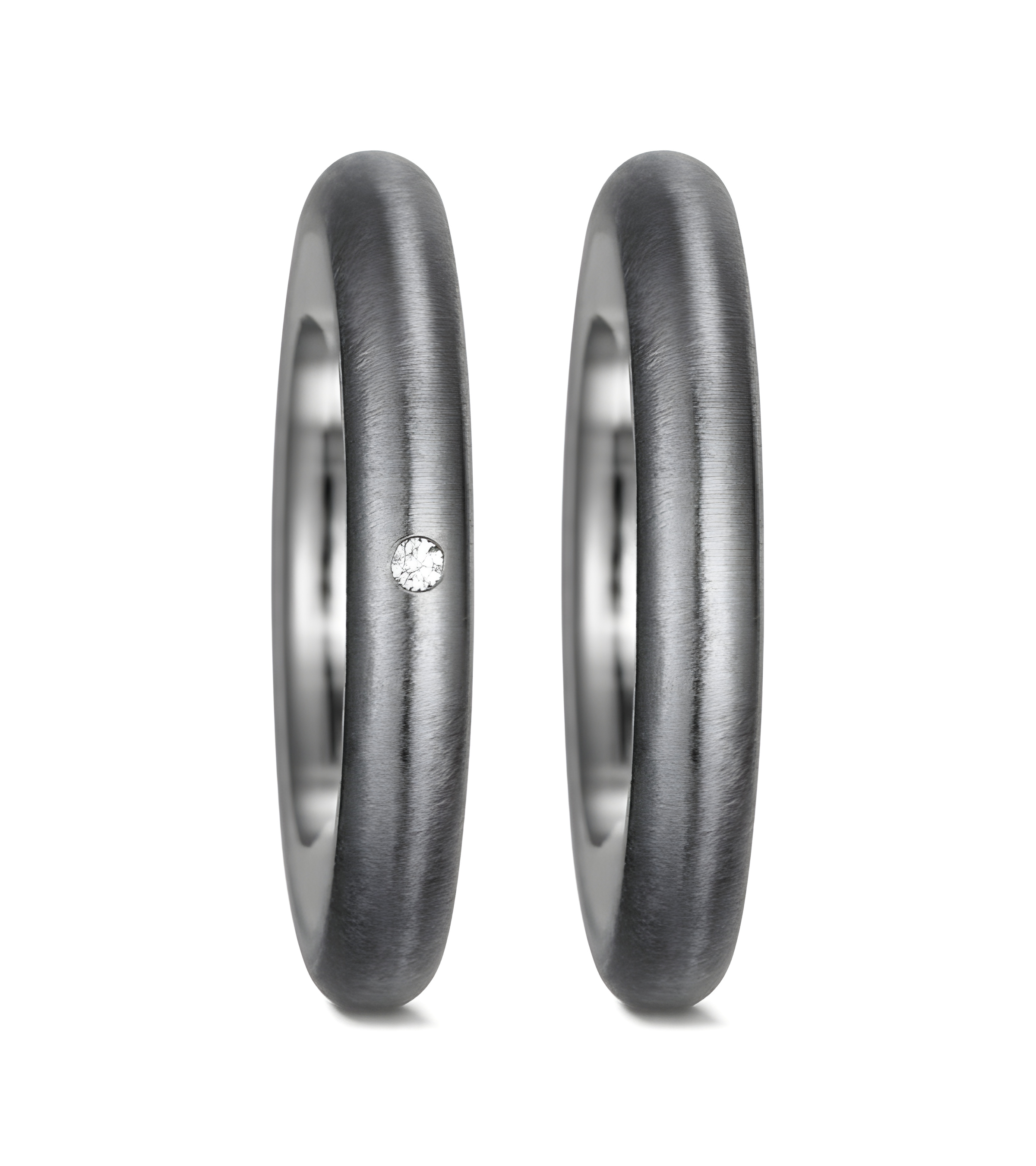 Finas alianzas de boda de titanio de color oscuro con un diamante pequeño - Alianzas de boda - 

