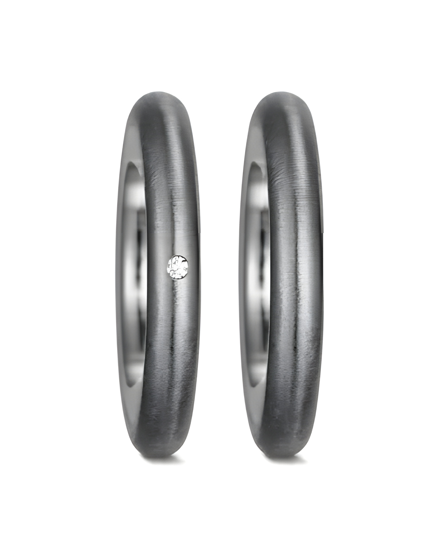 Finas alianzas de boda de titanio de color oscuro con un diamante pequeño - Alianzas de boda - 

