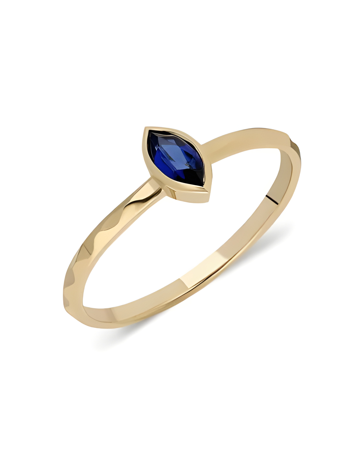 Anillos de compromiso económicos en Barcelona | Staring