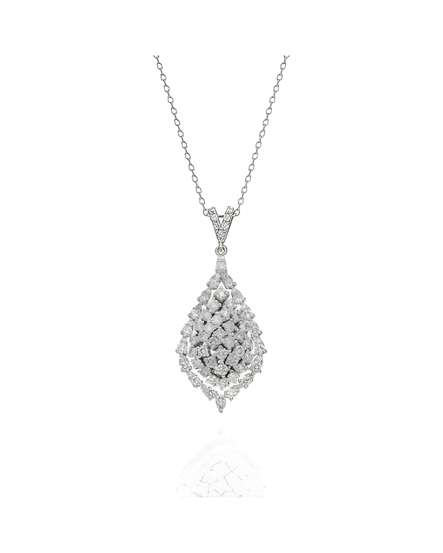 Collares de oro con diamantes y zafiros al mejor precio | Staring