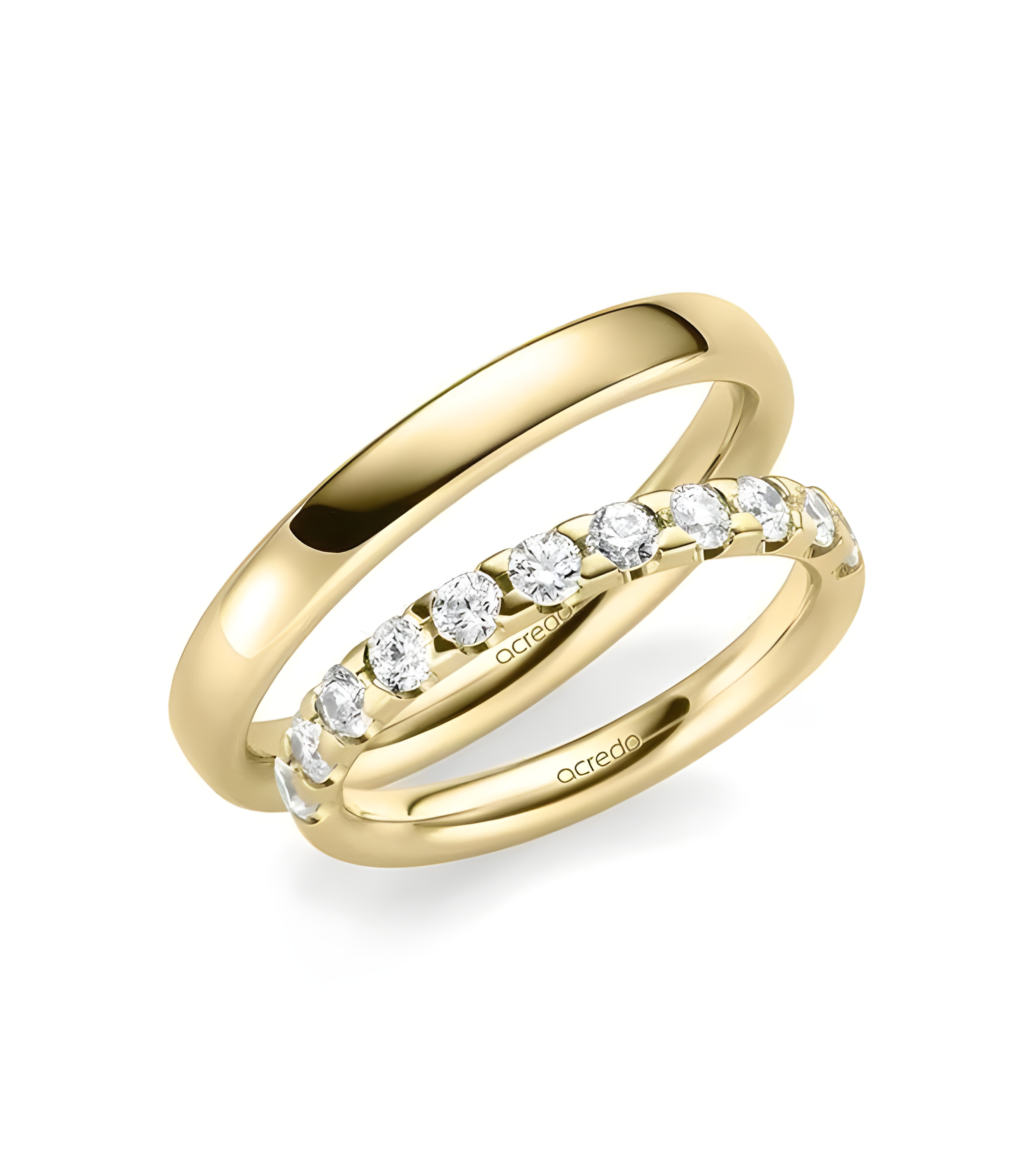 Anillos de boda en oro amarillo con media corona de diamantes