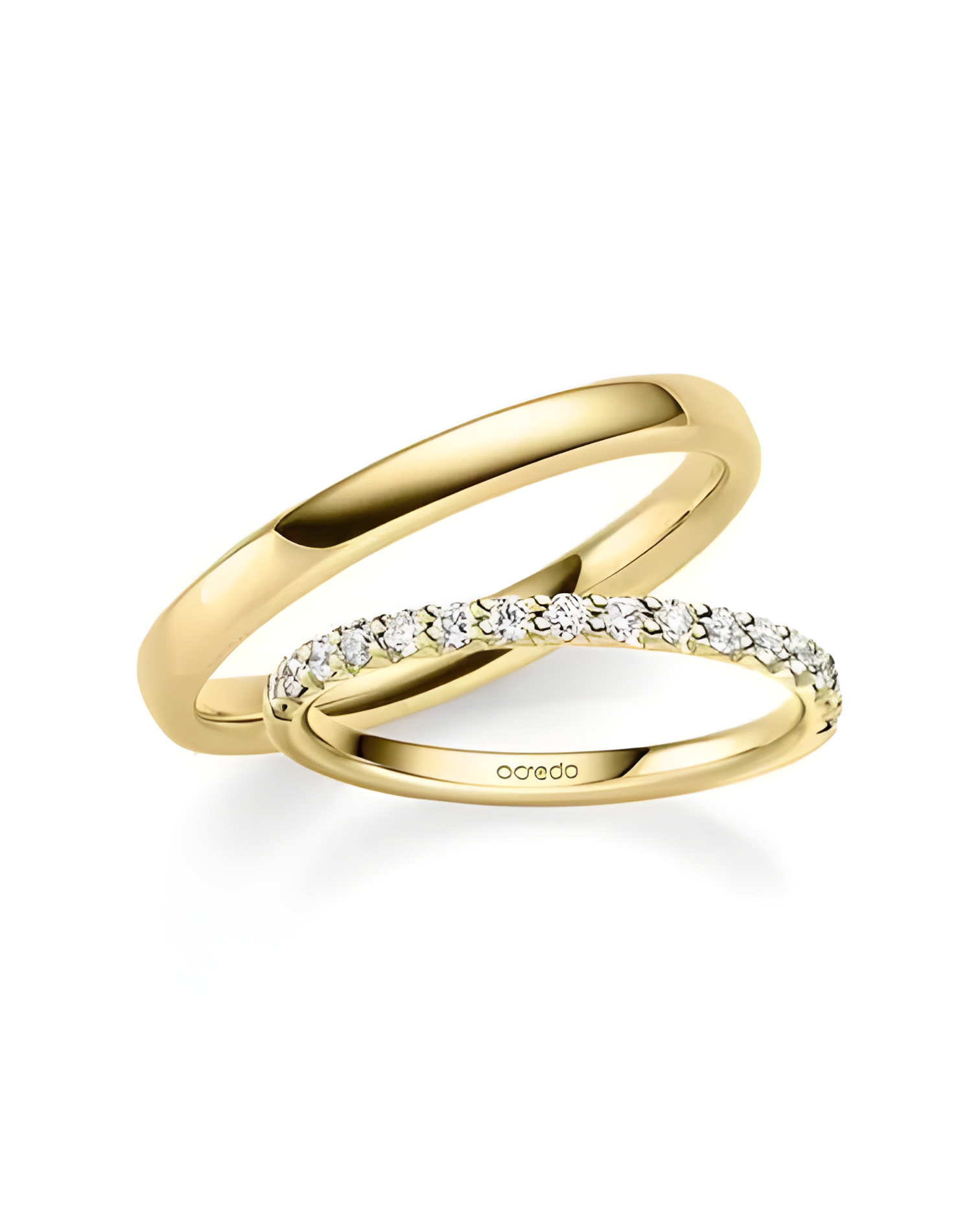 Los mejores anillos de boda dorados con media corona de diamantes