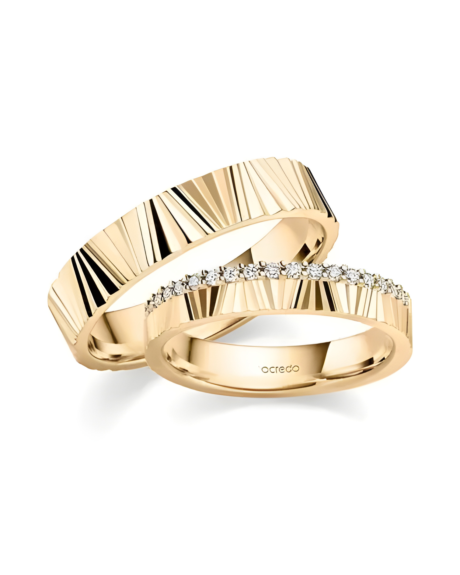 Las mejores alianzas de boda de oro rosa en Barcelona | Staring