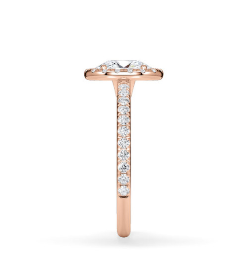 Pink gold engagement rings combined with natural diamonds | Staring