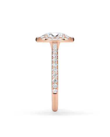 Pink gold engagement rings combined with natural diamonds | Staring