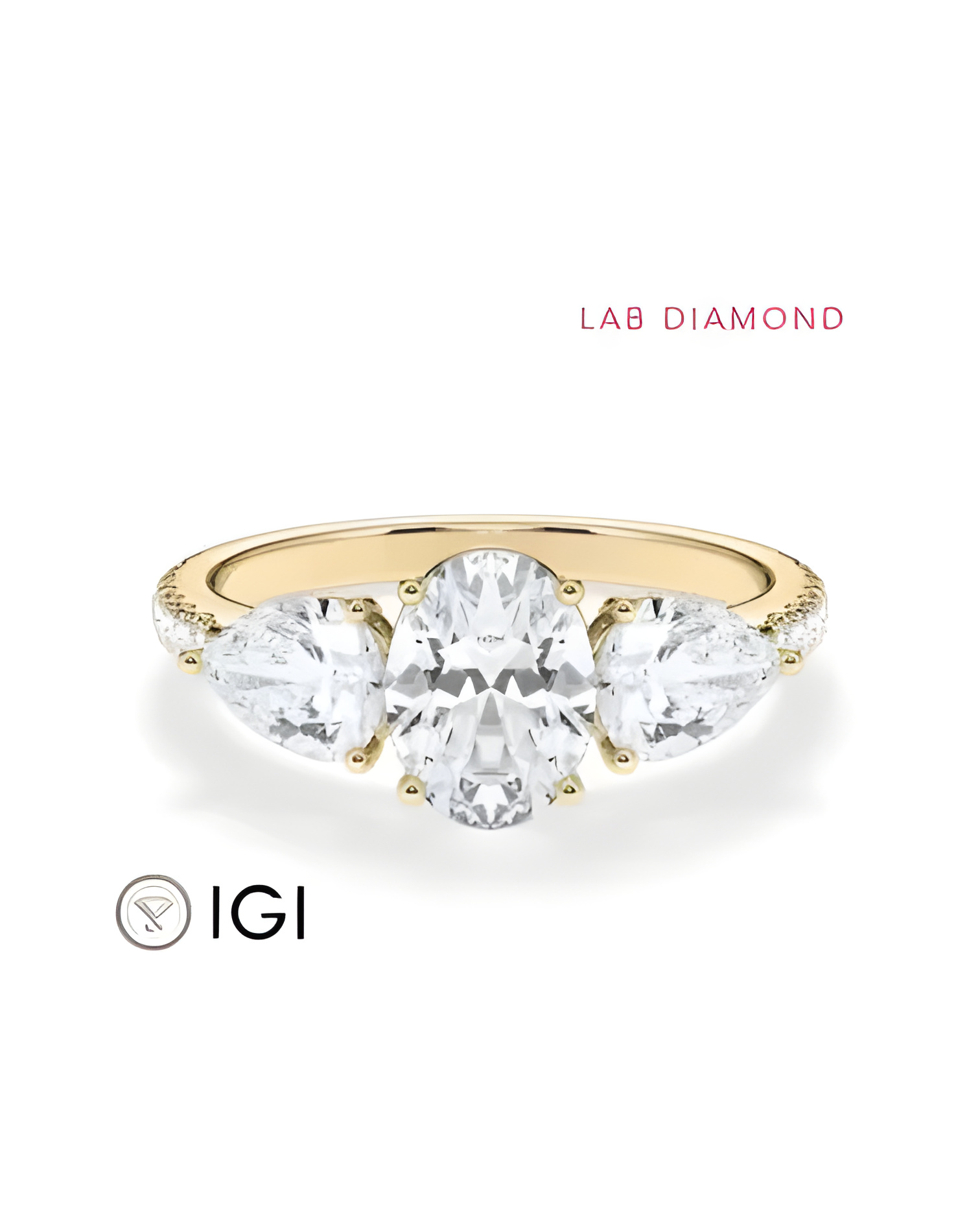 Anillo de compromiso de oro o platino con distintos cortes de diamante | Staring