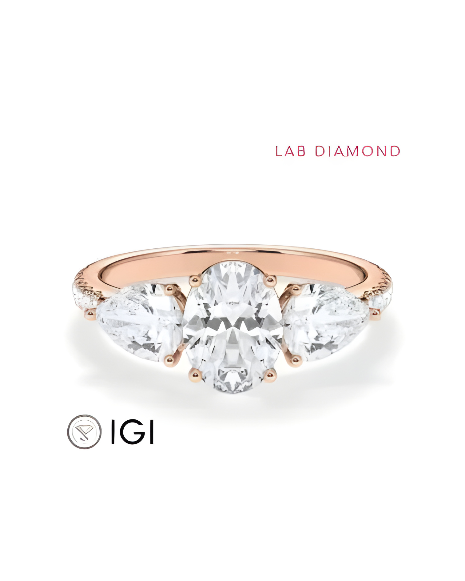Pink gold engagement ring with various diamond cuts | Starring