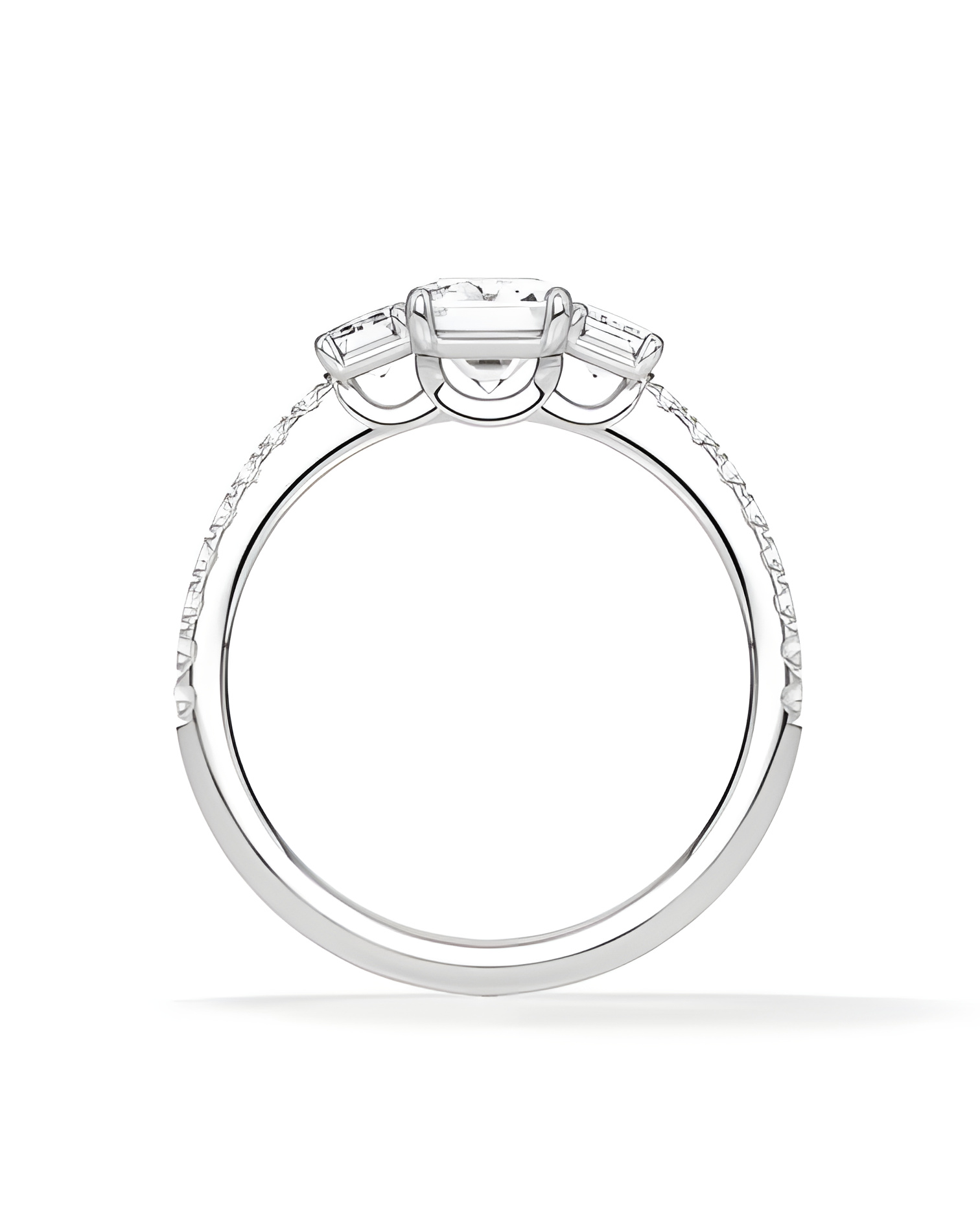 Anillo de compromiso de oro o platino corte radiant| Staring