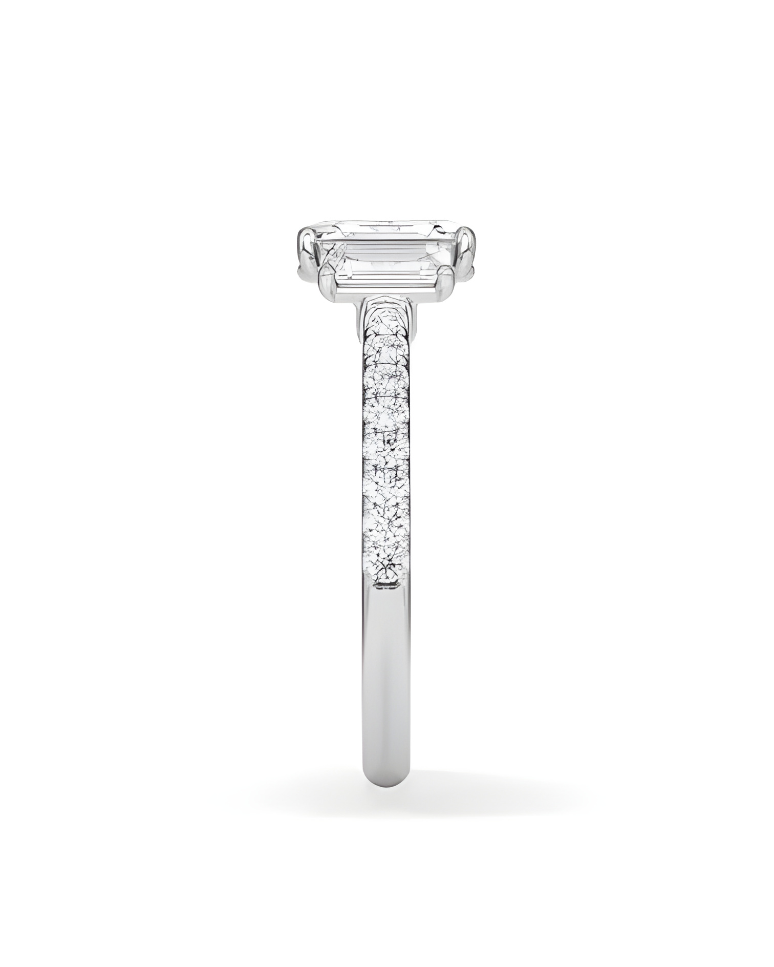 Gold or platinum engagement ring with radiant cut | Starting