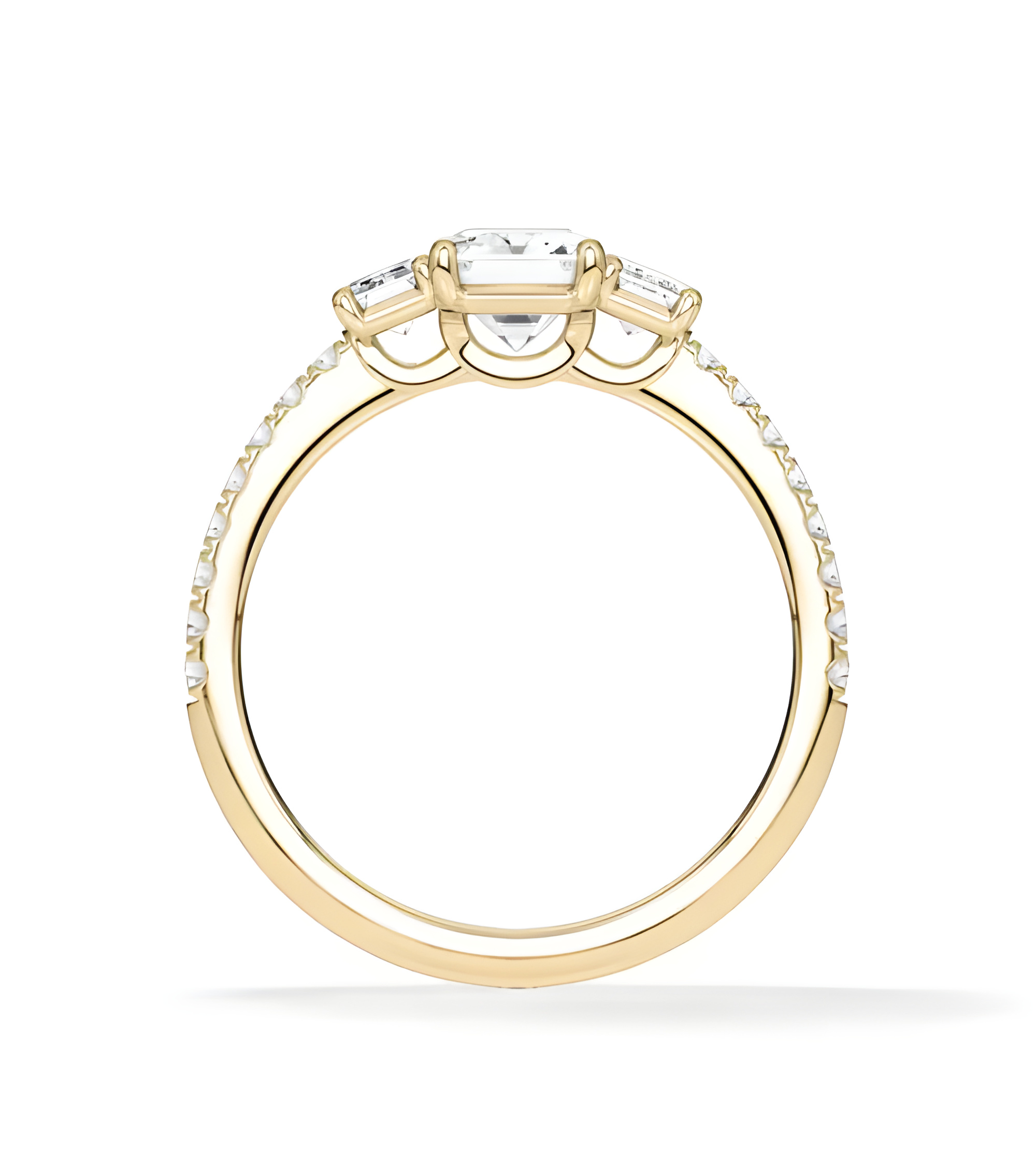 Anell de compromís d’o amb diferents talls , radiant, pear, oval | Staring