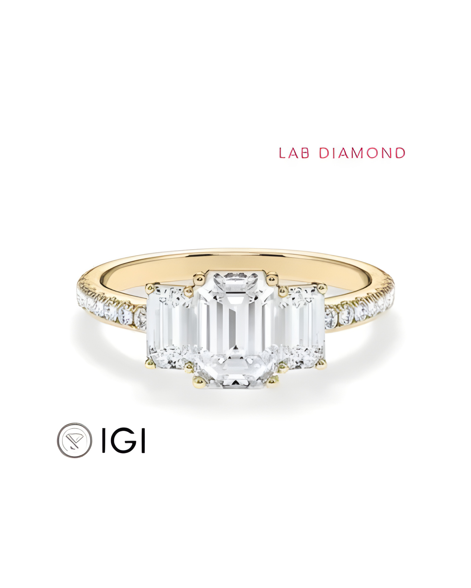 Anillo de compromiso de oro amarillo con forma radiant o esmeralda| Staring