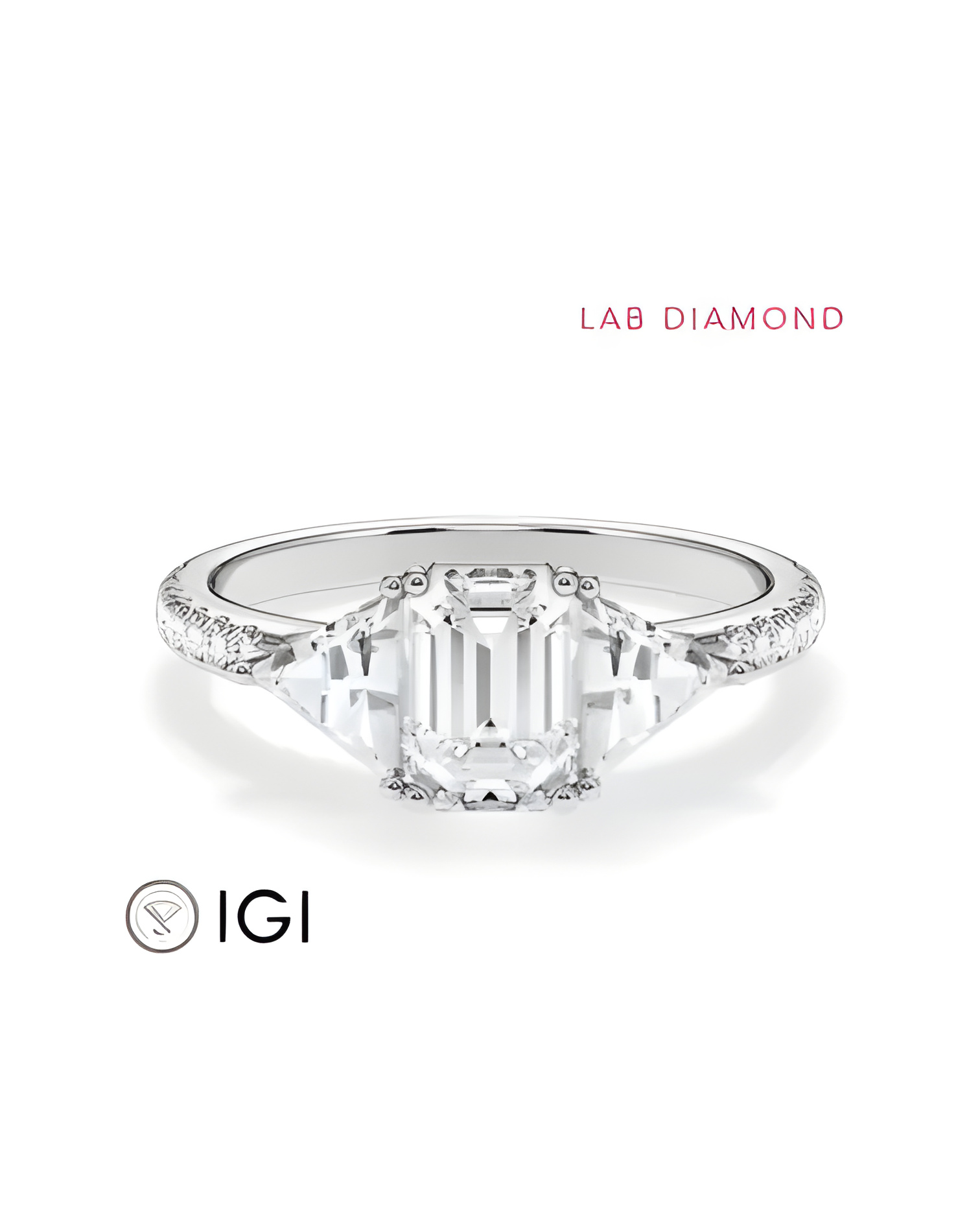 Anillo de pedidad en oro blanco o platino con distintos cortes de diamante | Staring