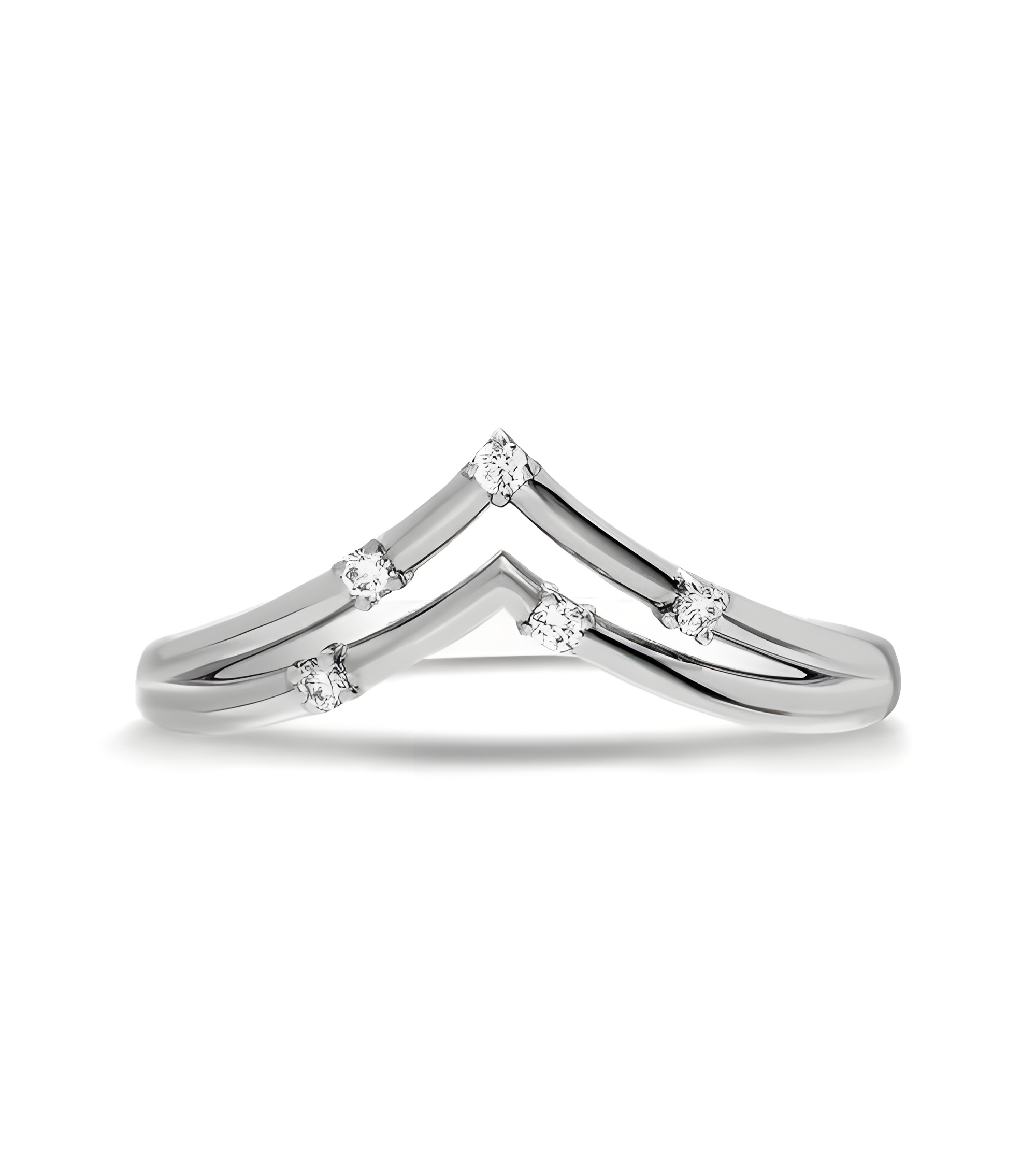 Gold ring in a tip shape with diamonds | Staring